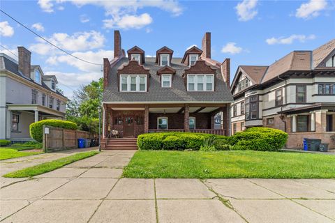 Homes For Sale - 510 W 10th Street<br/> Erie, PA 16502