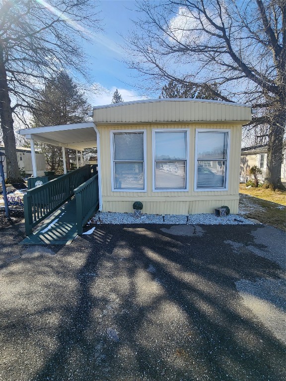 7320 Holly Vista Drive, Erie, Pennsylvania image 3