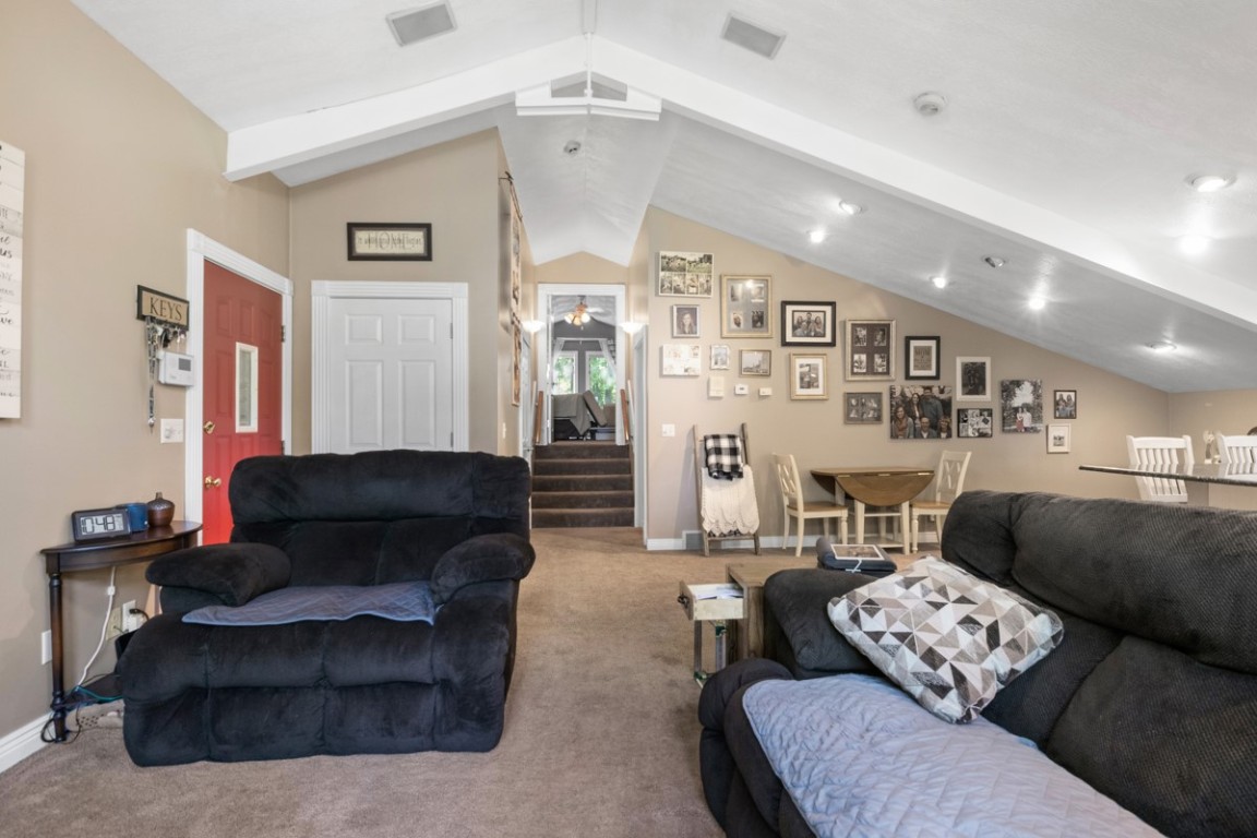 9685 Pettis Road, Meadville, Pennsylvania image 10