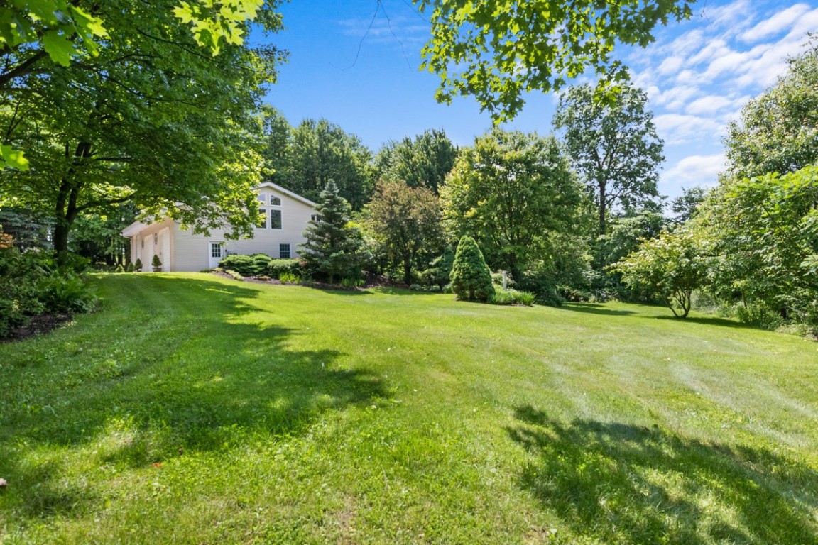 9685 Pettis Road, Meadville, Pennsylvania image 5