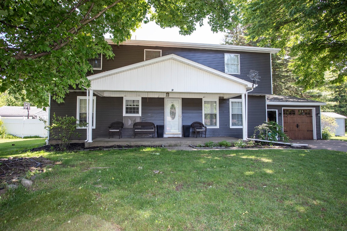749 Irvine Drive, Erie, Pennsylvania image 1