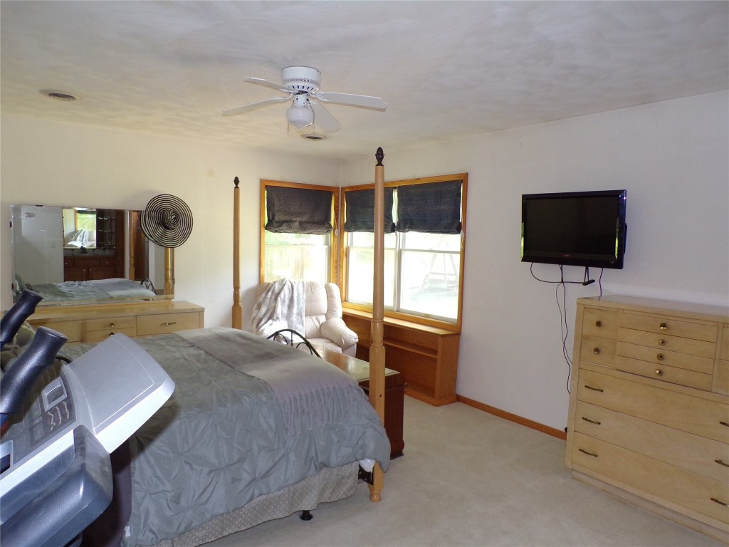 12706 W Ridge Road, West Springfield, Pennsylvania image 17