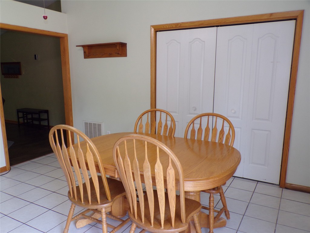 12706 W Ridge Road, West Springfield, Pennsylvania image 12