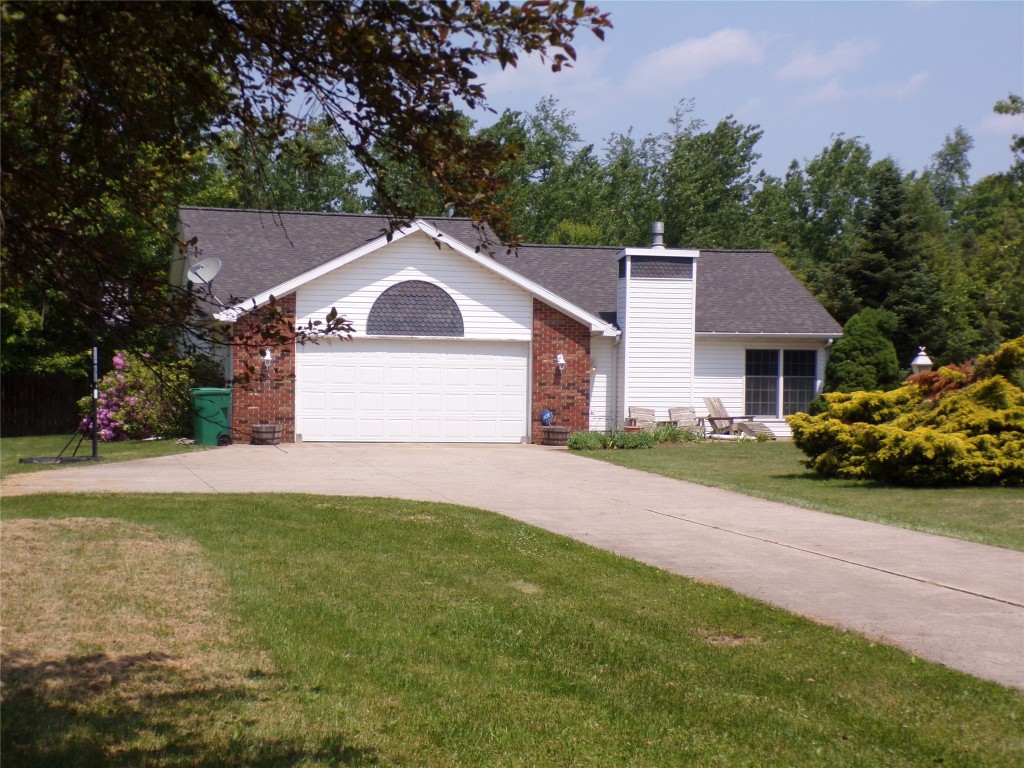 12706 W Ridge Road, West Springfield, Pennsylvania image 2