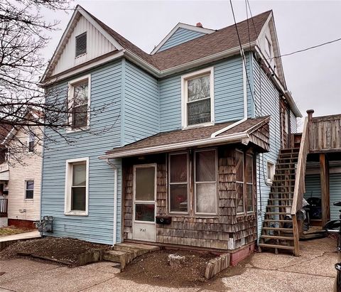 Multifamily For Sale - 1923 Liberty Street<br/> Erie, PA 16502