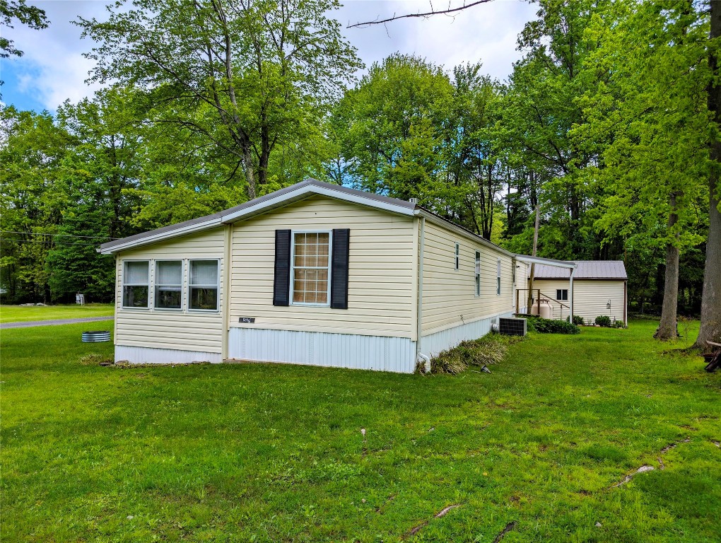8734 Colonial Lane, Linesville, Pennsylvania image 36