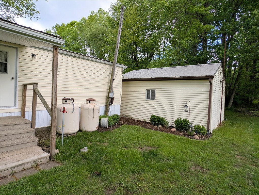 8734 Colonial Lane, Linesville, Pennsylvania image 35