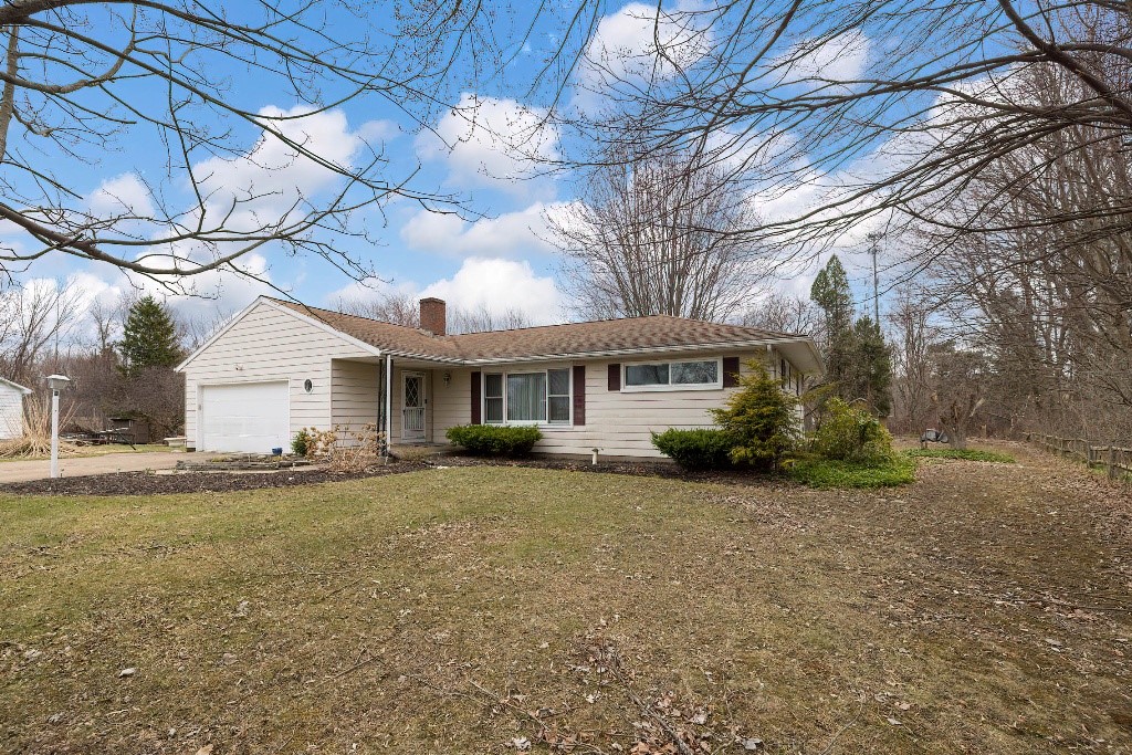 2511 Kimberly Drive, Erie, Pennsylvania image 2
