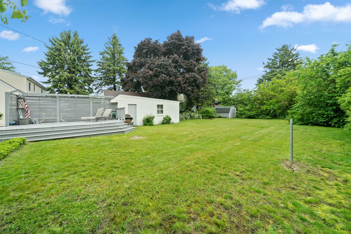 1121 Mcconnell Avenue, Erie, Pennsylvania image 36
