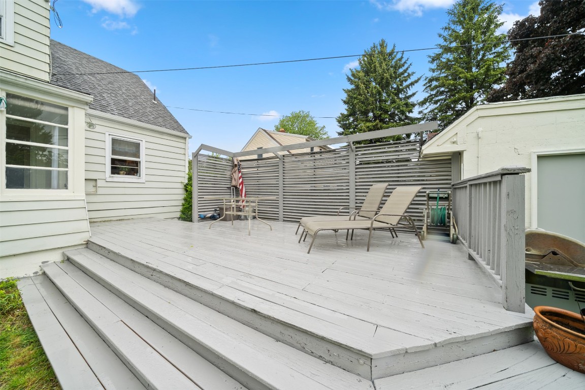 1121 Mcconnell Avenue, Erie, Pennsylvania image 35