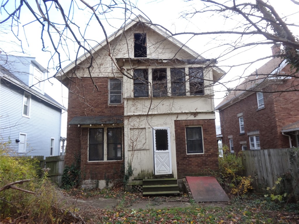 442 Stafford Avenue, Erie, Pennsylvania image 3