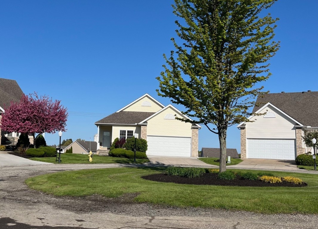 6067 Morning Glory Court, Erie, Pennsylvania image 3
