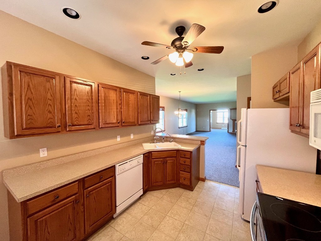 6067 Morning Glory Court, Erie, Pennsylvania image 12