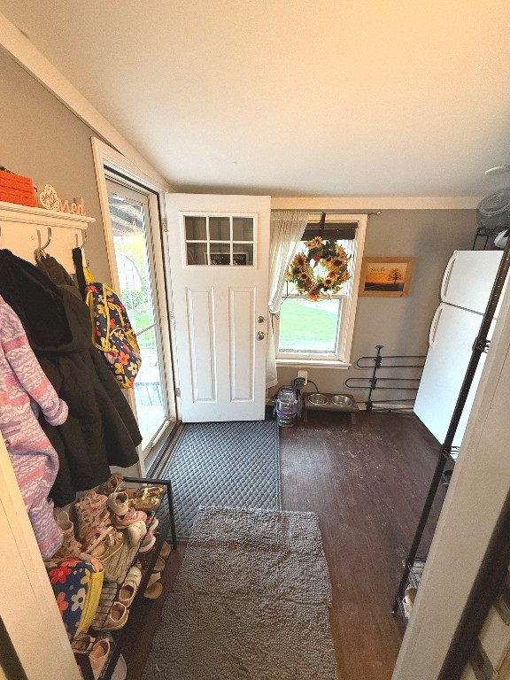 2110 Cook Avenue, Erie, Pennsylvania image 3