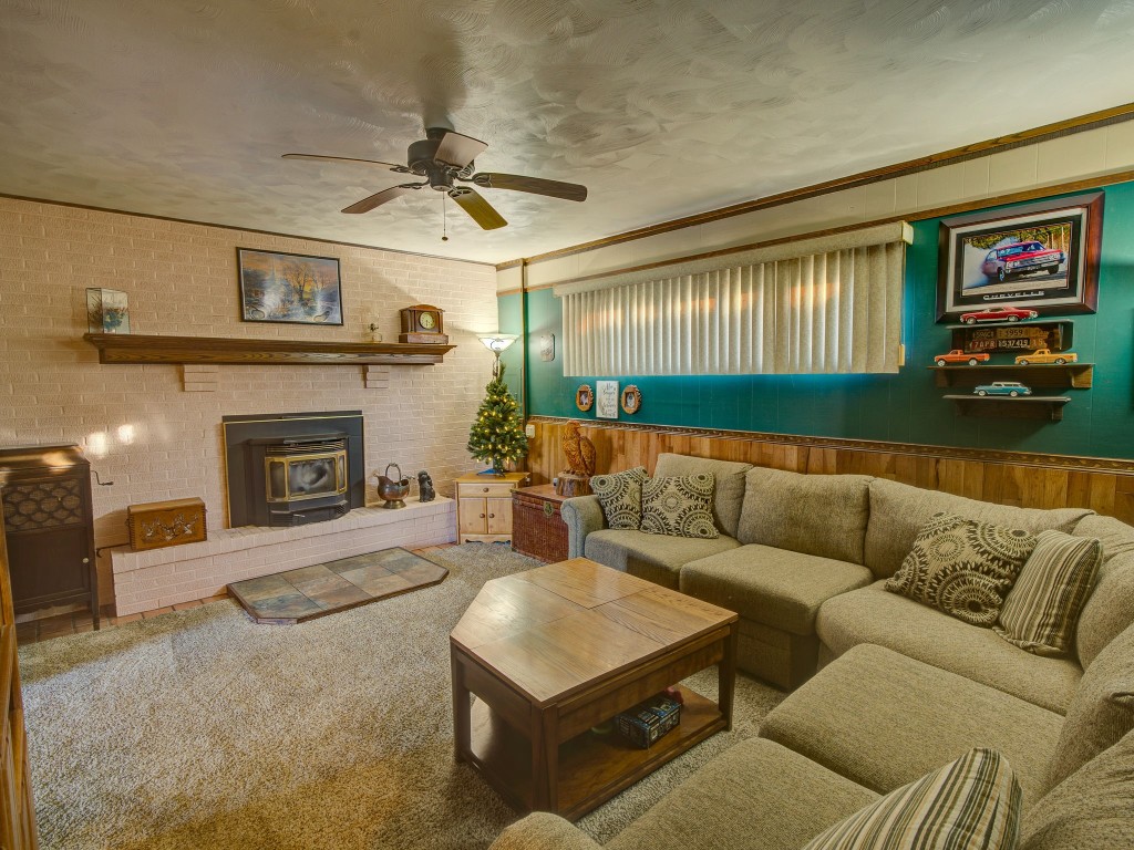 8375 Hamot Road, Erie, Pennsylvania image 22
