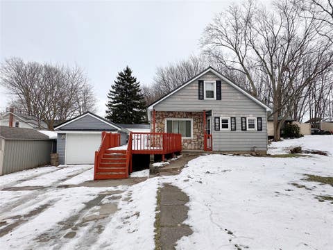 Photo for 208 S LAKE Street