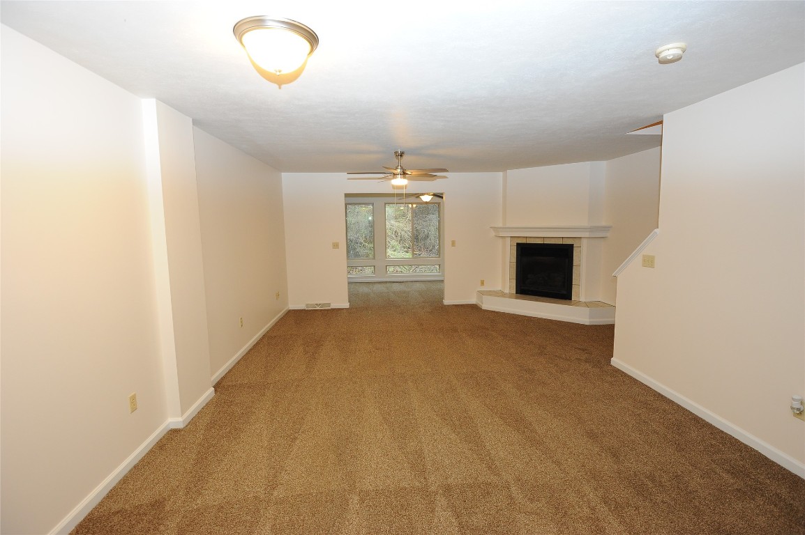 4159 Wood Hills Drive #C12, Erie, Pennsylvania image 16