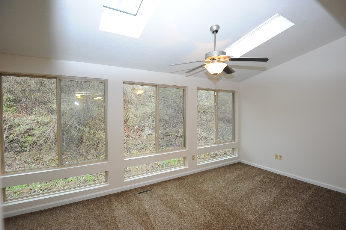 4159 Wood Hills Drive #C12, Erie, Pennsylvania image 11