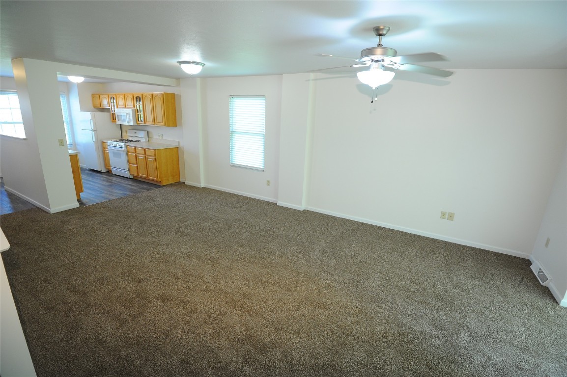 4159 Wood Hills Drive #C12, Erie, Pennsylvania image 13