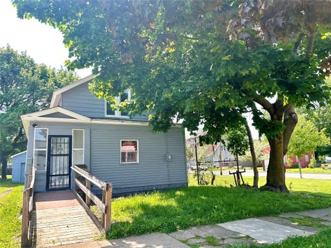 Homes For Sale - 1908 Myrtle Street<br/> Erie County, Erie, PA 16502