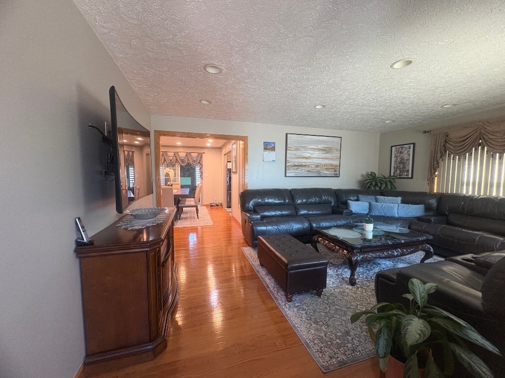 1831 W 27th Street, Erie, Pennsylvania image 4