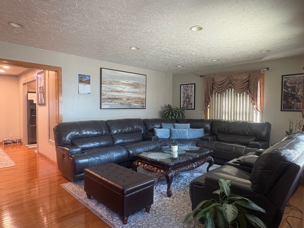 1831 W 27th Street, Erie, Pennsylvania image 5