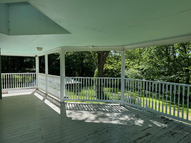 6180 Atlantic Lake Road, Hartstown, Pennsylvania image 4