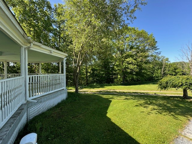 6180 Atlantic Lake Road, Hartstown, Pennsylvania image 5