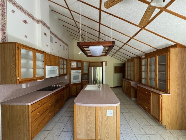6180 Atlantic Lake Road, Hartstown, Pennsylvania image 14