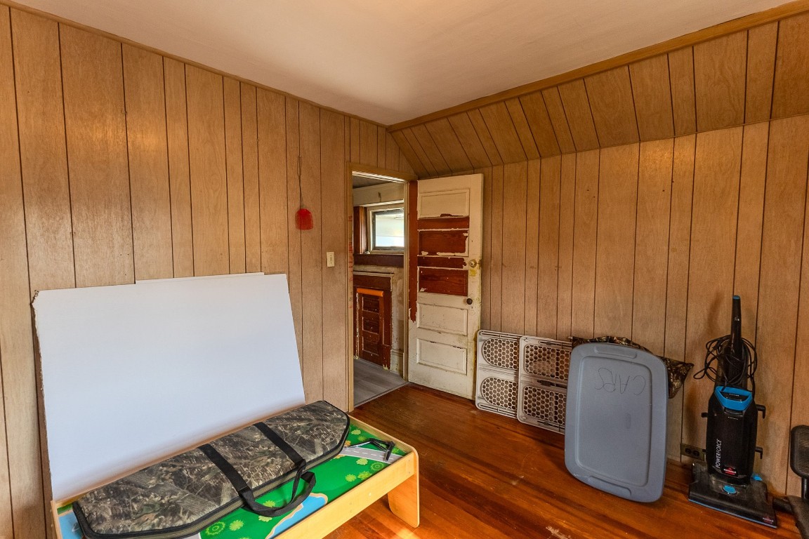 411 W Smith Street, Corry, Pennsylvania image 31