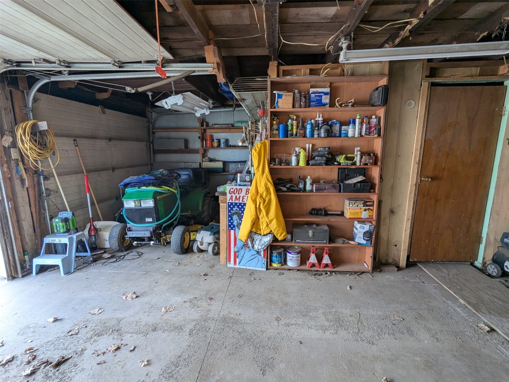 530 Baker Avenue, Erie, Pennsylvania image 39