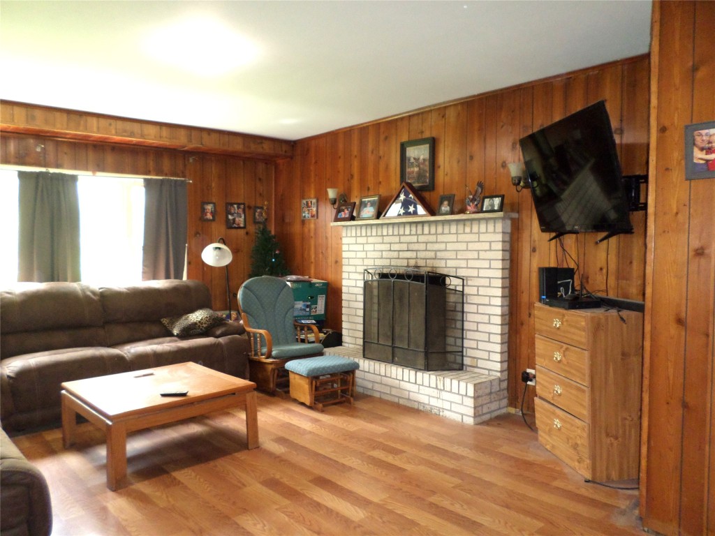 5328 Knoyle Road, Erie, Pennsylvania image 4