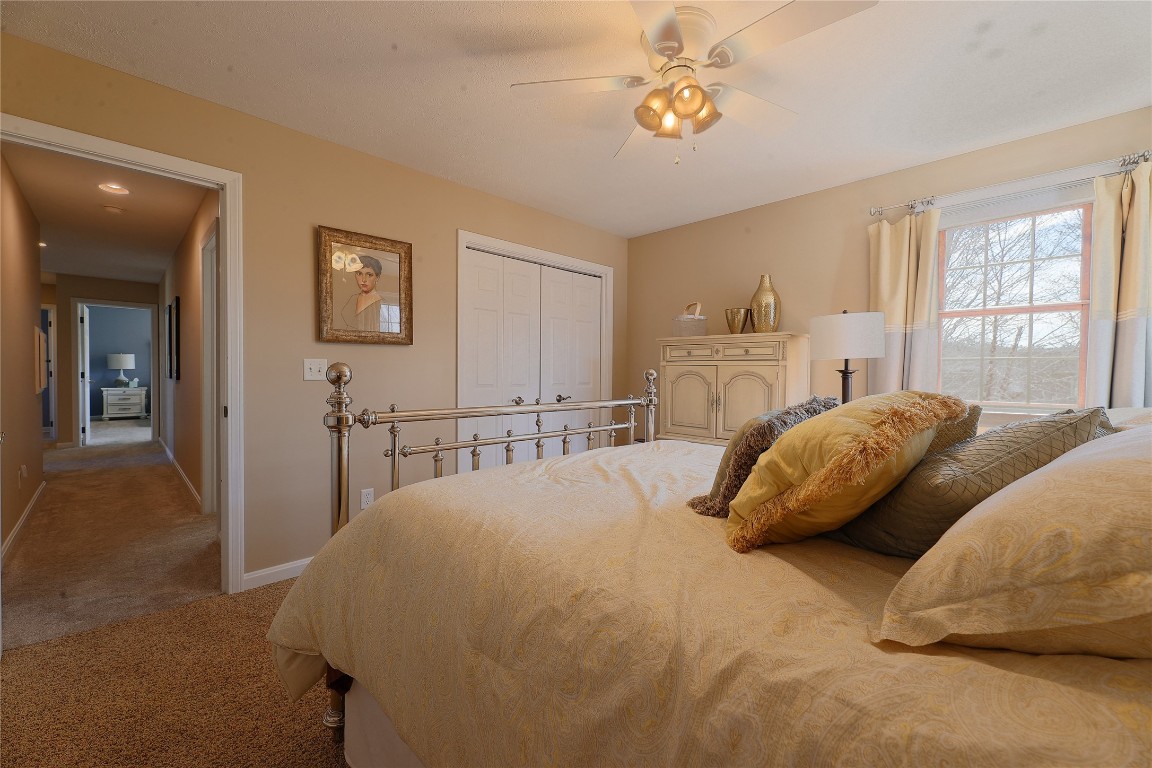 2259 Foxboro Court, Erie, Pennsylvania image 38