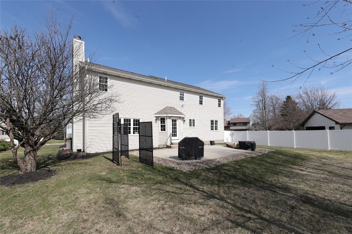 2259 Foxboro Court, Erie, Pennsylvania image 6