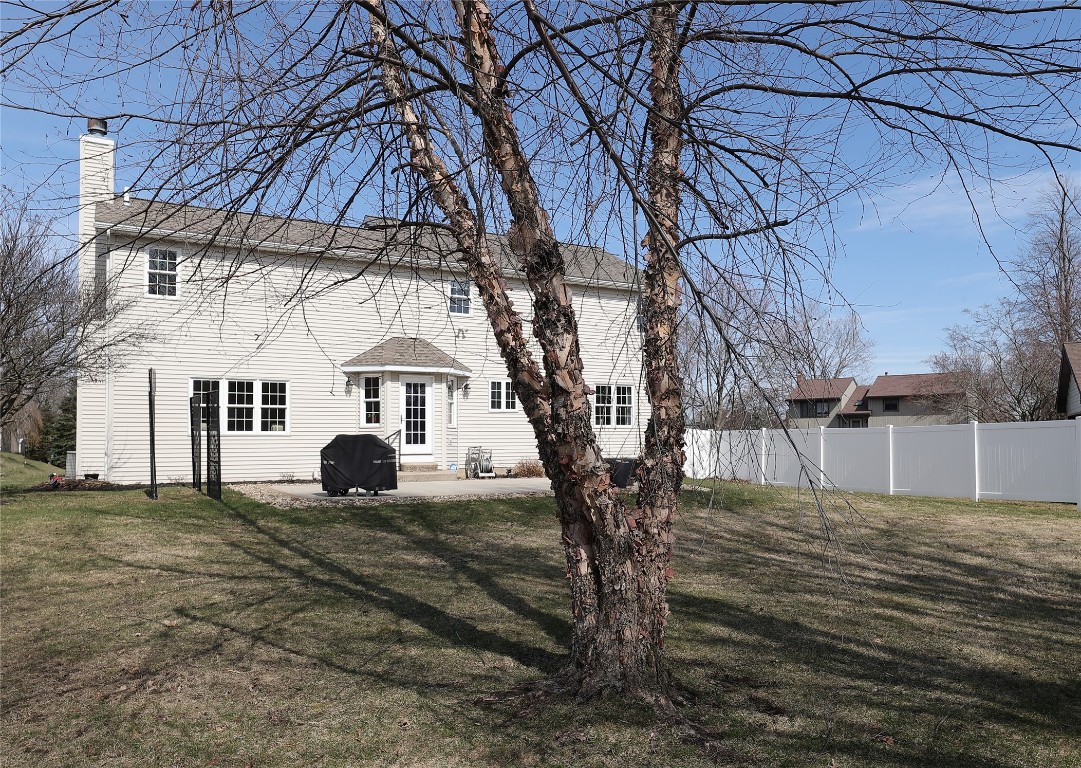 2259 Foxboro Court, Erie, Pennsylvania image 4