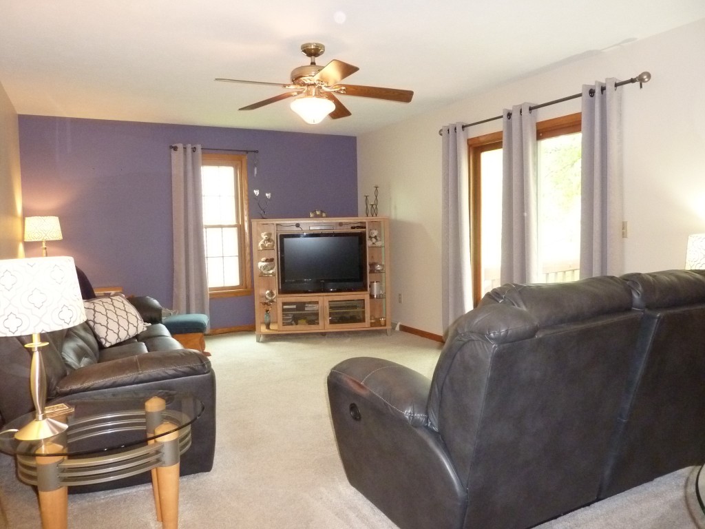 2234 Brooksboro Drive, Erie, Pennsylvania image 4