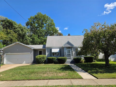 Homes For Sale - 851 Shenley Drive<br/> Erie, PA 16505