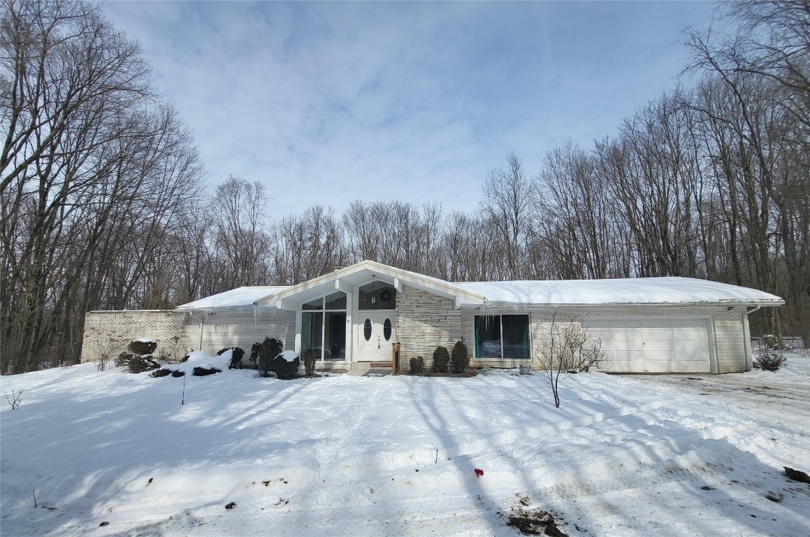 19074 E Cole Drive, Meadville, Pennsylvania image 1