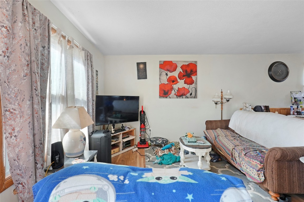 221 Pheasant Drive, Girard, Pennsylvania image 3