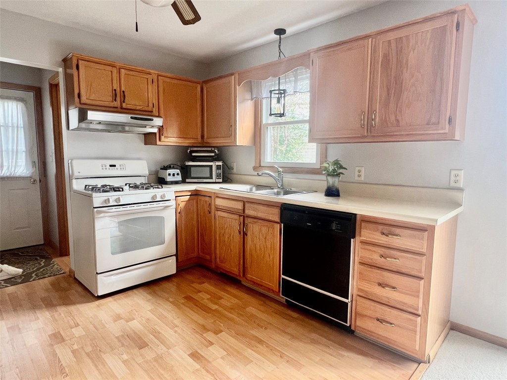 3003 Garland Street, Erie, Pennsylvania image 10