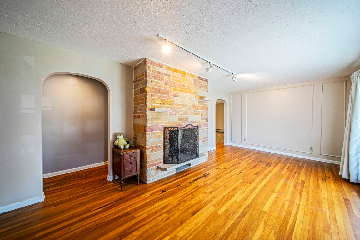 Erie, Pennsylvania 16504, United States, 3 Bedrooms Bedrooms, ,2 BathroomsBathrooms,Residential,Active,165909