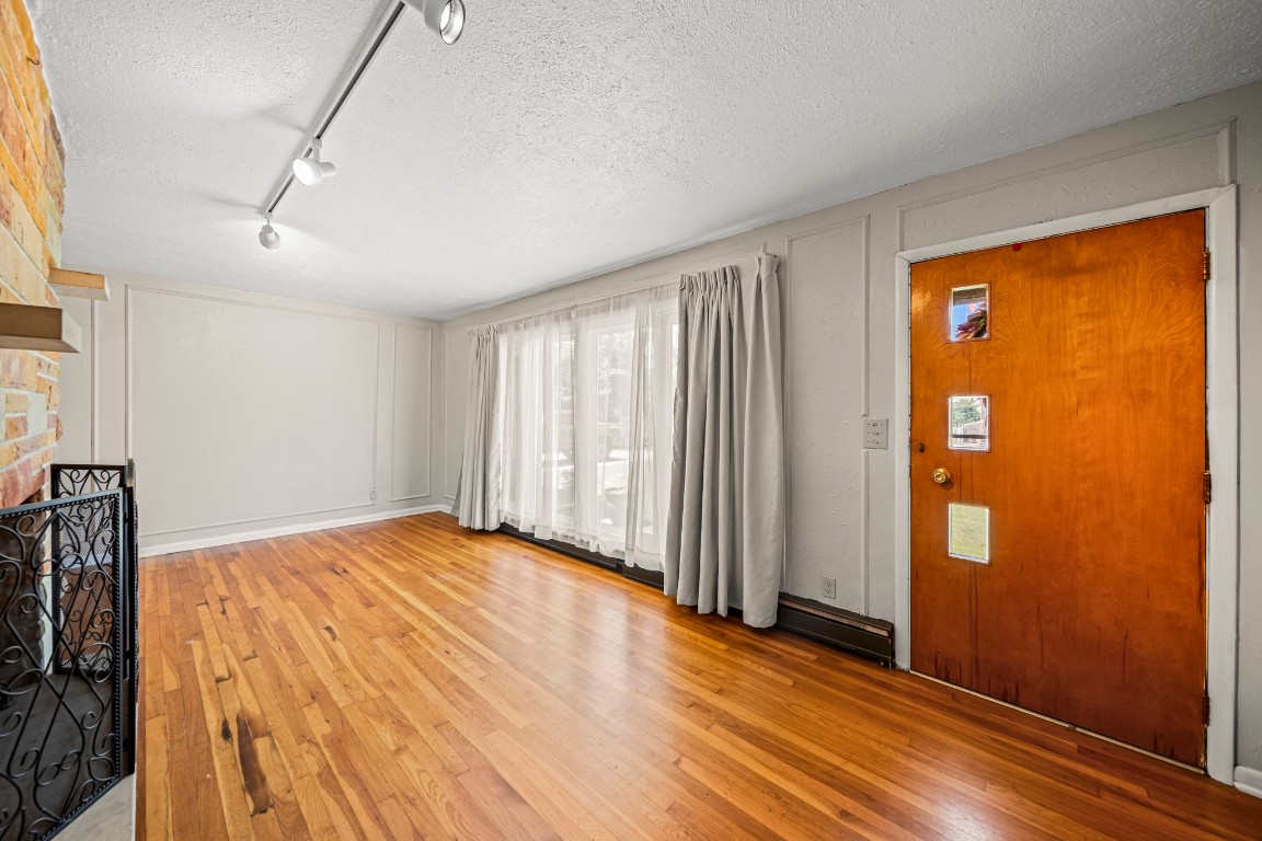 Erie, Pennsylvania 16504, United States, 3 Bedrooms Bedrooms, ,2 BathroomsBathrooms,Residential,Active,165909