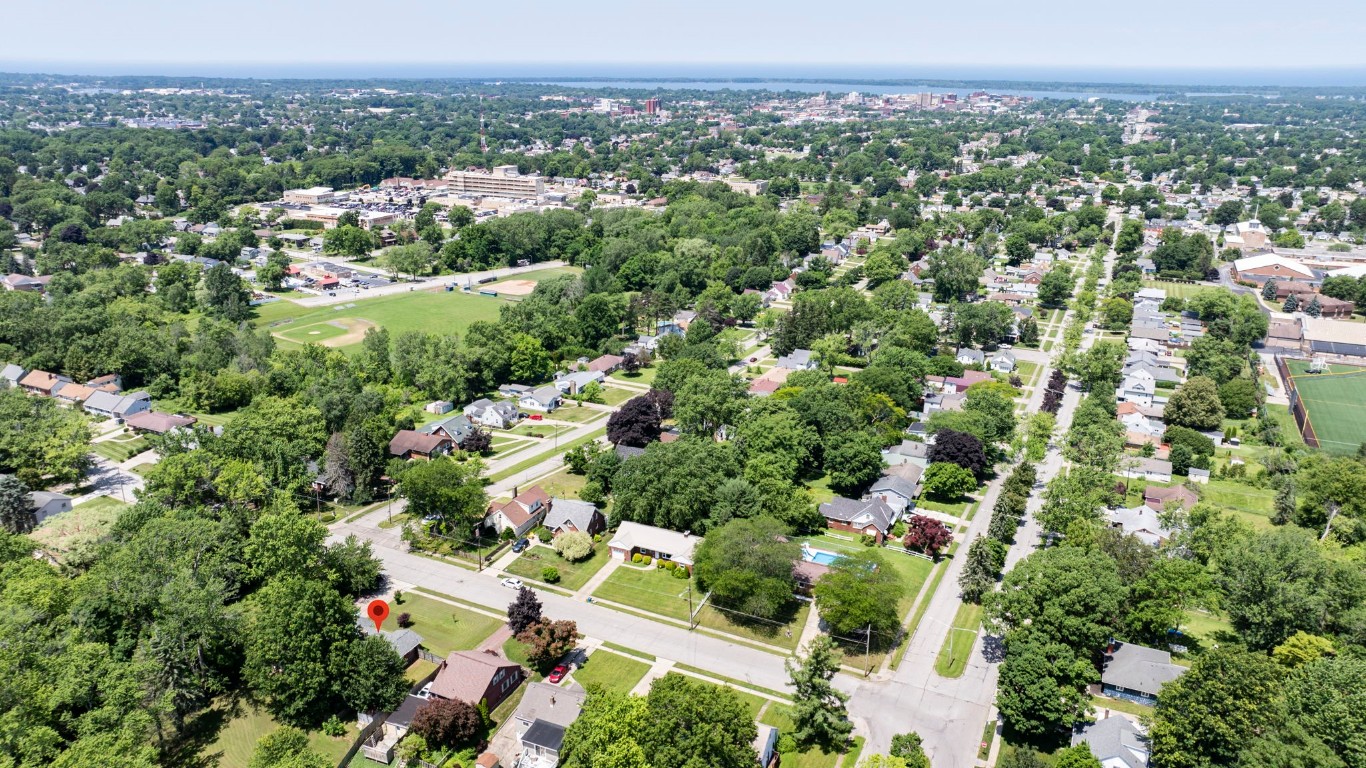 Erie, Pennsylvania 16504, United States, 3 Bedrooms Bedrooms, ,2 BathroomsBathrooms,Residential,Active,165909