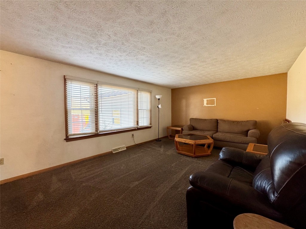 19220 Murphy Road, Corry, Pennsylvania image 5