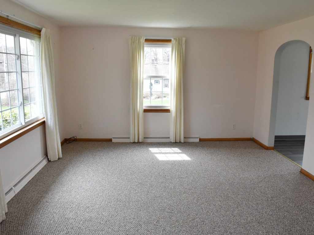 10031 Perry Highway, Meadville, Pennsylvania image 14
