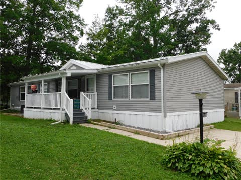 Mobile Home For Sale - 1645 Glenhaven Lane<br/> Erie County, Erie, PA 16509