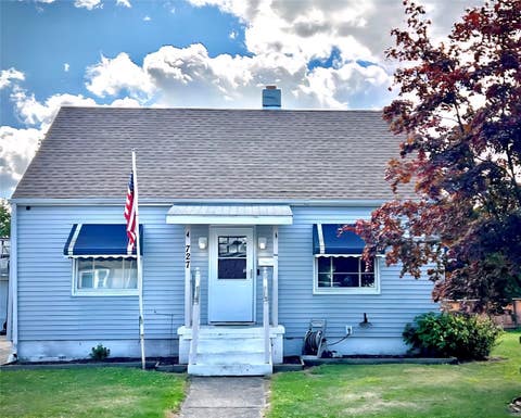 Photo for 727 E 30TH Street