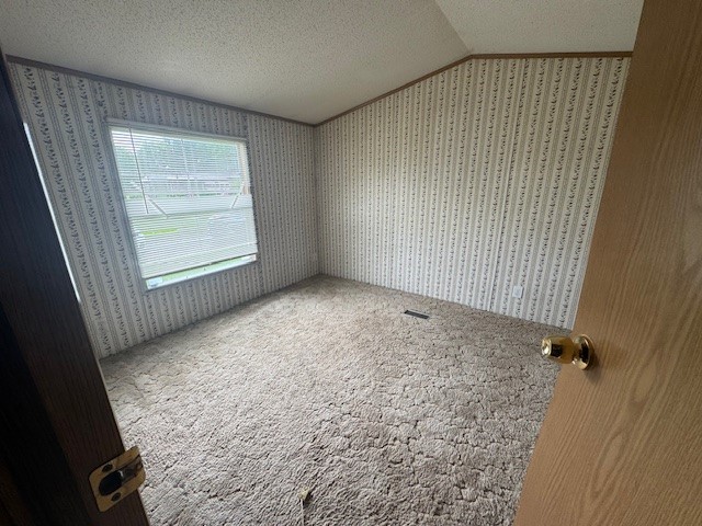 2409 N Shore Drive, Linesville, Pennsylvania image 12