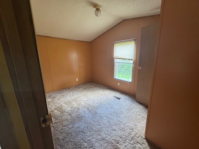 2409 N Shore Drive, Linesville, Pennsylvania image 13