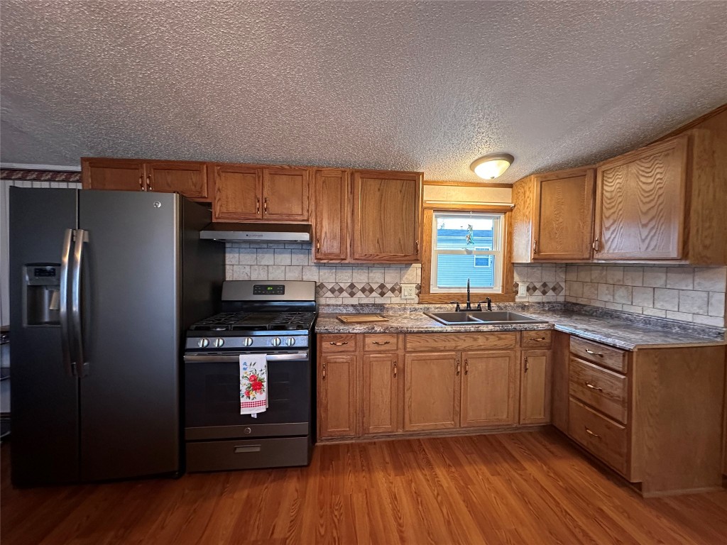 8217 Cloveridge Drive, Erie, Pennsylvania image 9